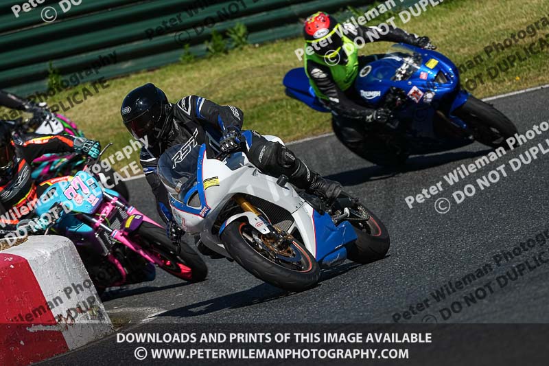 enduro digital images;event digital images;eventdigitalimages;mallory park;mallory park photographs;mallory park trackday;mallory park trackday photographs;no limits trackdays;peter wileman photography;racing digital images;trackday digital images;trackday photos